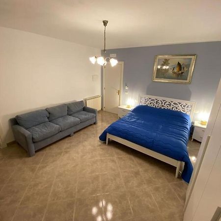 Отель Residenze Bepilu Бари Экстерьер фото